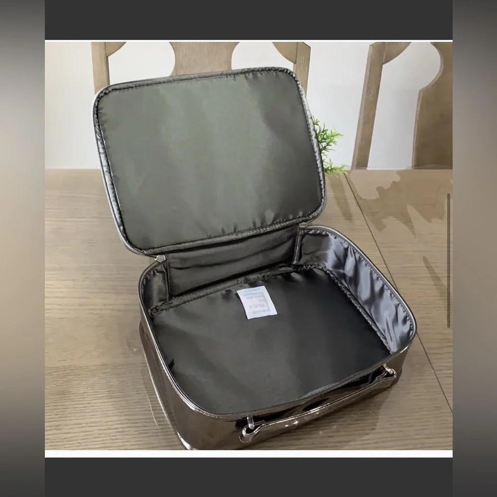Lancôme Silver (Gun Metal) Colored Travel Case Measures 9x12x4’ 🌳🆕🌳.